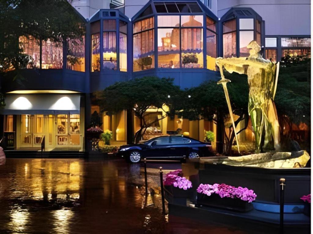 Hotel The Windsor Court New Orleans Exterior foto
