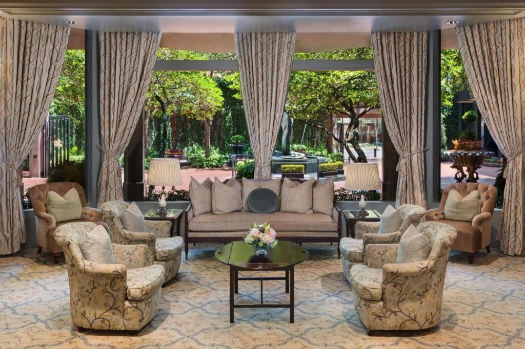 Hotel The Windsor Court New Orleans Exterior foto